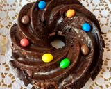 Foto del passaggio 4 della ricetta Vortice goloso, torta al cioccolato con glassa
