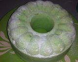 Foto langkah ke 5 dari resep Bolu pandan kukus.