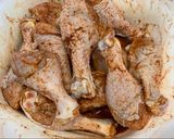 صورة لخطوة 2 من وصفة افخاد الدجاج بالباربكيو صوص BBQ Chicken