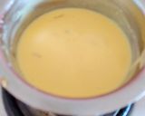 मिक्स फ्रूट कस्टर्ड (Mix fruit custard recipe in marathi) रेसिपी स्टेप 3 फोटो 