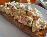 Foto del paso 2 de la receta: Tostada con ensaladilla de aguacate