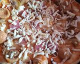 Foto langkah ke 2 dari resep Pizza Praktis (dr pizza base).