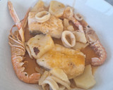 Foto del paso 9 de la receta: Zarzuela de merluza, escamarlanes y calamar