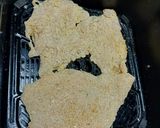 Foto del paso 3 de la receta: Milanesas de pollo con papas fritas y ensalada
