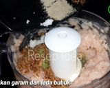 Foto langkah ke 2 dari resep Bakso Ayam Homemade No Msg Tanpa Pengeyal.