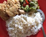 Foto langkah ke 5 dari resep Tumis brokoli & ayam.