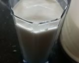A picture of step 3 of Milk lassi.