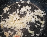 Foto del paso 2 de la receta: Pechuga de pavo en salsa cremosa de champiñones