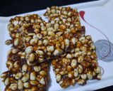 मूंगफली की चिक्की (Mungfali ki chikki recipe in Hindi) रेसिपी चरण 6 फोटो
