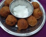 ચણા ના લોટ ના ડાકોર ના ગોટા (Besan Flour Dakor Gotta Recipe In Gujarati) રેસીપી સ્ટેપ3ફોટો