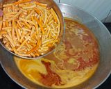 A picture of step 6 of Maharashtrian Sev bhaji.