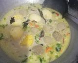 Foto langkah ke 5 dari resep Telur bakso kuah santan.