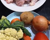 Foto langkah ke 1 dari resep Sup Ayam Rempah.
