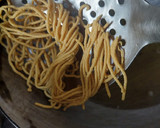 क्रिस्पी मसाला सेव (Crispy Masala sev recipe in Hindi) रेसिपी चरण 4 फोटो