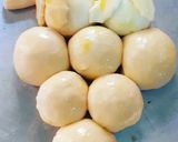 A picture of step 2 of Honey comb bread🍇🍯.