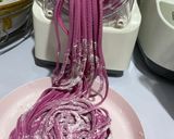 Foto langkah ke 2 dari resep Mie Buah Naga Homemade.