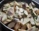 A picture of step 5 of Nagpuri style Wanga batata saoji masala zhanzhanit bhaji (brinjal potato sabji).