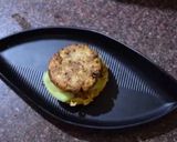 A picture of step 8 of Maggi burger.