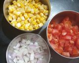 A picture of step 1 of Corn tomato pasta.