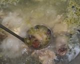 Foto langkah ke 2 dari resep Sup Ayam Kampung.
