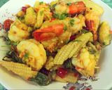 รูปขั้นตอนการทำที่ 5 ของ กุ้งเเม่น้ำผัดพริกขี้หนู