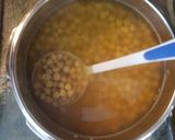 Foto del paso 3 de la receta: Sopa de garbanzos con pollo