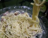 Foto langkah ke 4 dari resep Fettuccine Carbonara.
