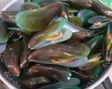 Foto langkah ke 4 dari resep Kerang Saus Tiram.