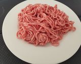 Foto del paso 1 de la receta: Macarrones boloñesa sin hervir la pasta