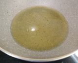 A picture of step 5 of Spinach Chicken with Coconut Milk.