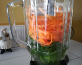 Foto del paso 2 de la receta: Batido de Zanahoria, Acelga y Limón