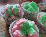 Foto langkah ke 12 dari resep 3. Bolu Kukus Pandan-stoberi (Hijau-Pink) Merekah Sempurna.