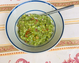 A picture of step 2 of Guacamole🥑🍅🧅.
