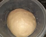 Foto del paso 6 de la receta: Medialunas de nata sin manteca
