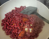 Foto del paso 2 de la receta: Alubias rojas con arroz, sobrasada y butifarra negra