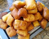 A picture of step 8 of Beignets.