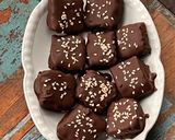 Foto del paso 3 de la receta: Mini barritas saludables 🍫