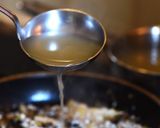 Foto del paso 5 de la receta: Risotto de peras con champiñones