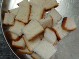 ચીઝ ફોંડયું પ્લેટર (Cheese Fondue Platter Recipe In Gujarati)