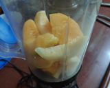 A picture of step 1 of Orange & Muskmelon blossom.