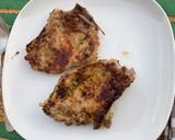 Une image de l'étape 5 de Côtes de veau marinées au pesto grillées à la plancha.