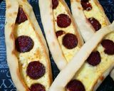 Pas rețetă Pide (umplute cu brânză, carne sau cașcaval cu cârnați) 4 fotografie