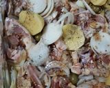Foto do passo 2 de Sobrecoxa assada com batatas e azeitona