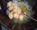 Foto langkah ke 8 dari resep Cilok Goreng Telur.