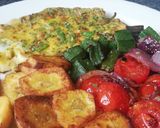 A picture of step 1 of Pepper Frittata with Fried Plantains and Vegetables (Vegetarian).