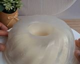 Foto langkah ke 3 dari resep Puding Susu Saus Buah Segar.