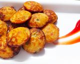 A picture of step 8 of Sooji Ke Appe.