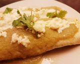 A picture of step 7 of Enchiladas Verdes with Pork.