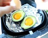 素培根牛油果焗雞蛋【影音】的食譜步驟5照片