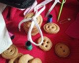A picture of step 4 of Button cookies.